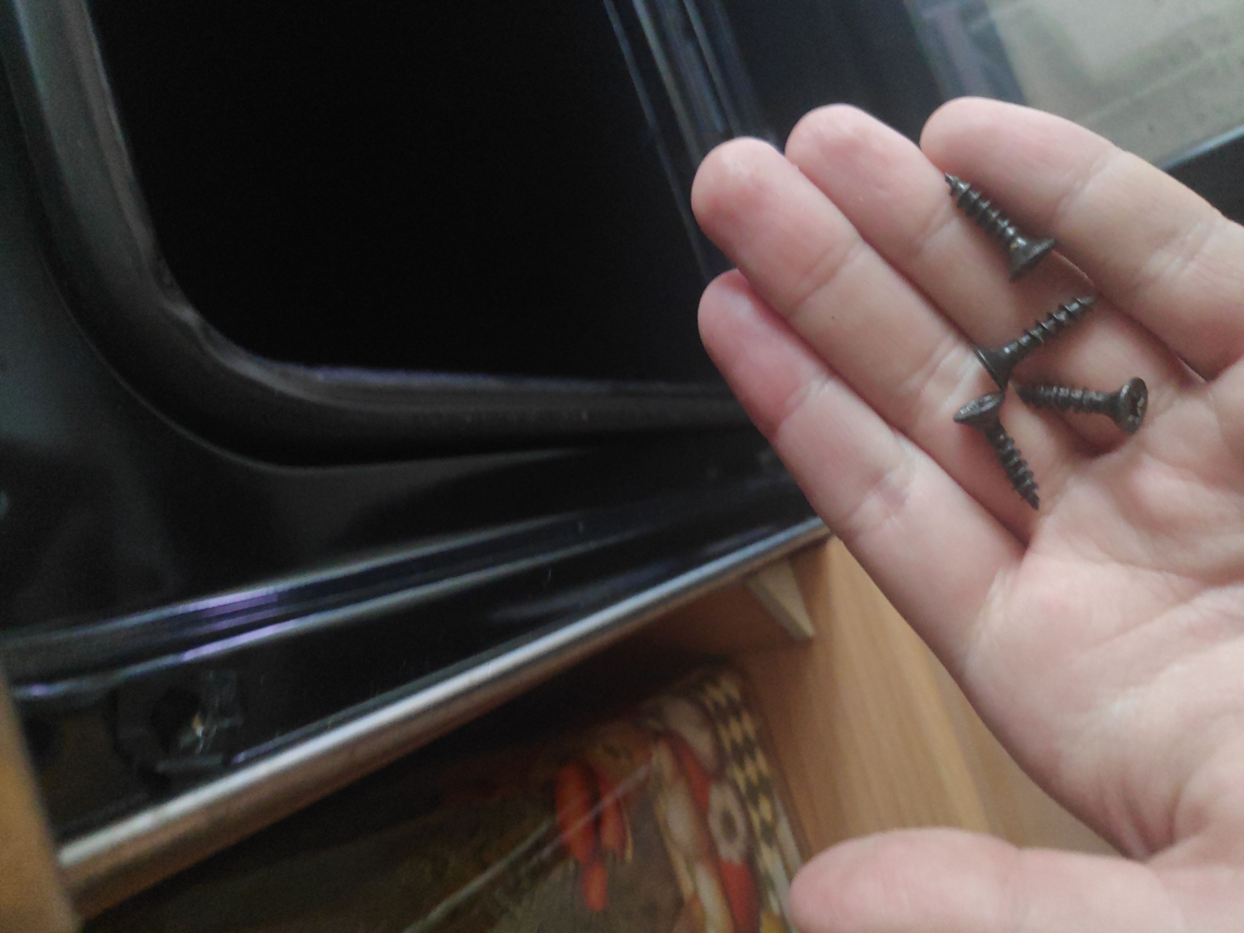 Поремонтував електродухову шафу Whirlpool AKR235/IX (1)