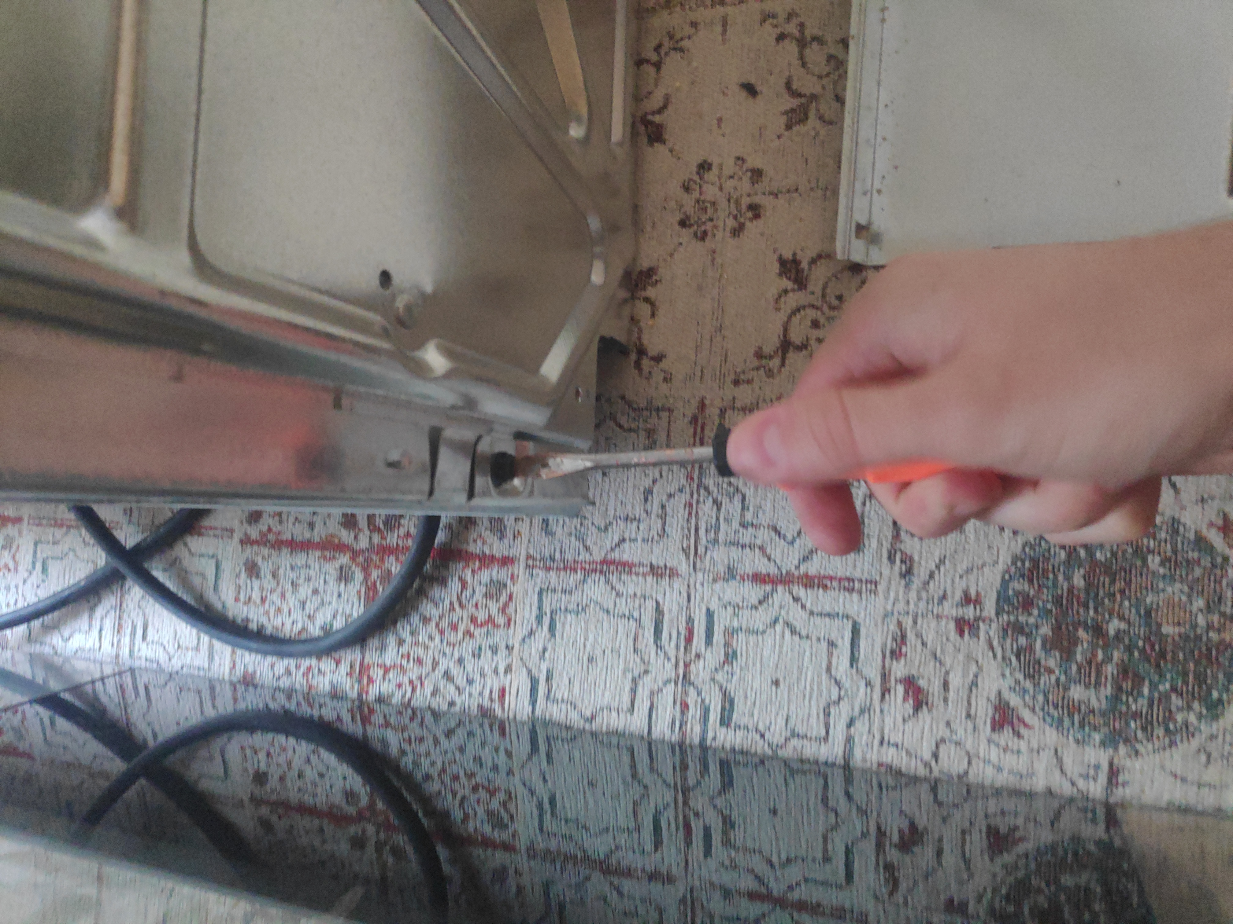 Поремонтував електродухову шафу Whirlpool AKR235/IX (22)