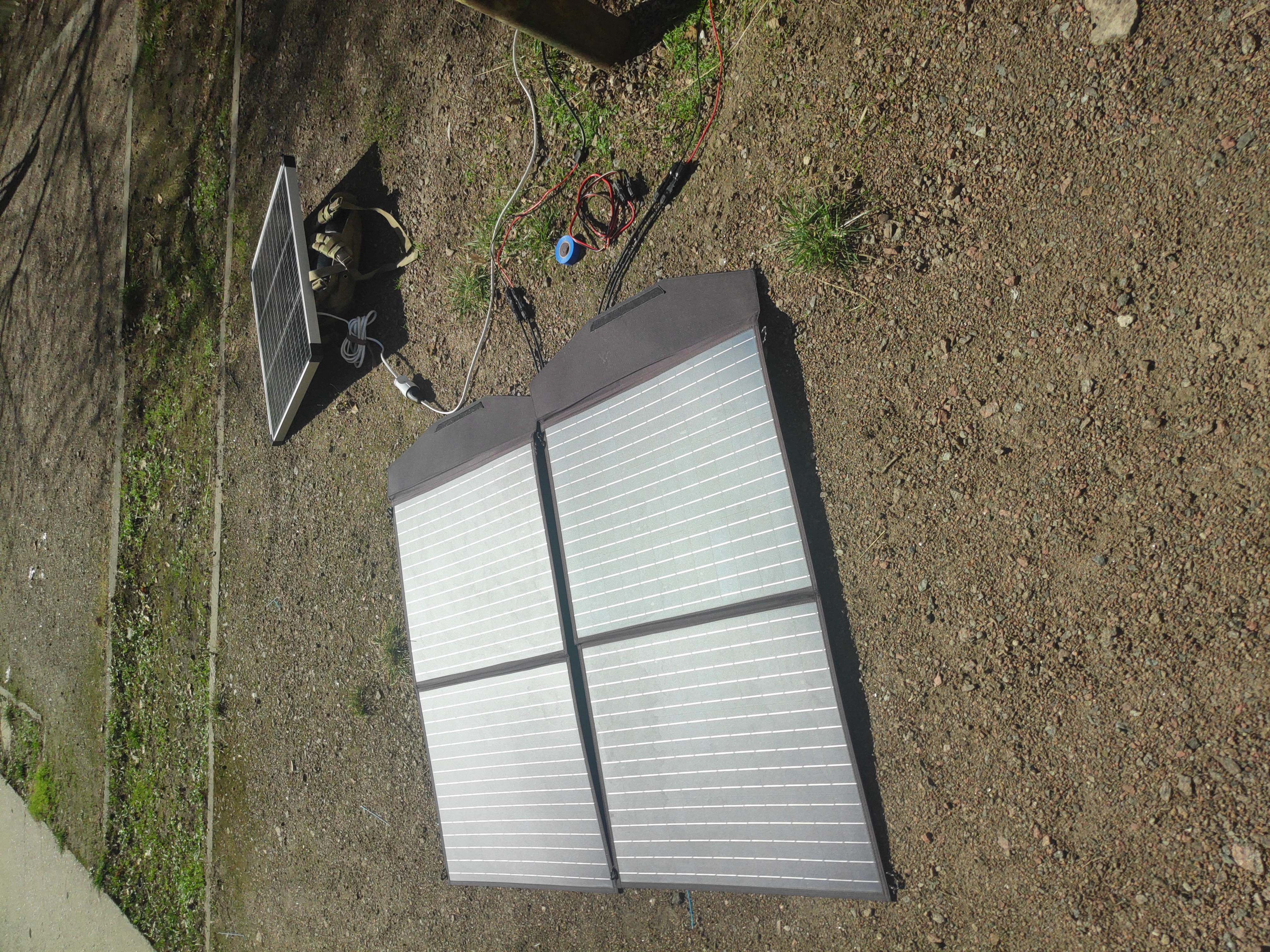 Пориви вітру виривають мені панелі