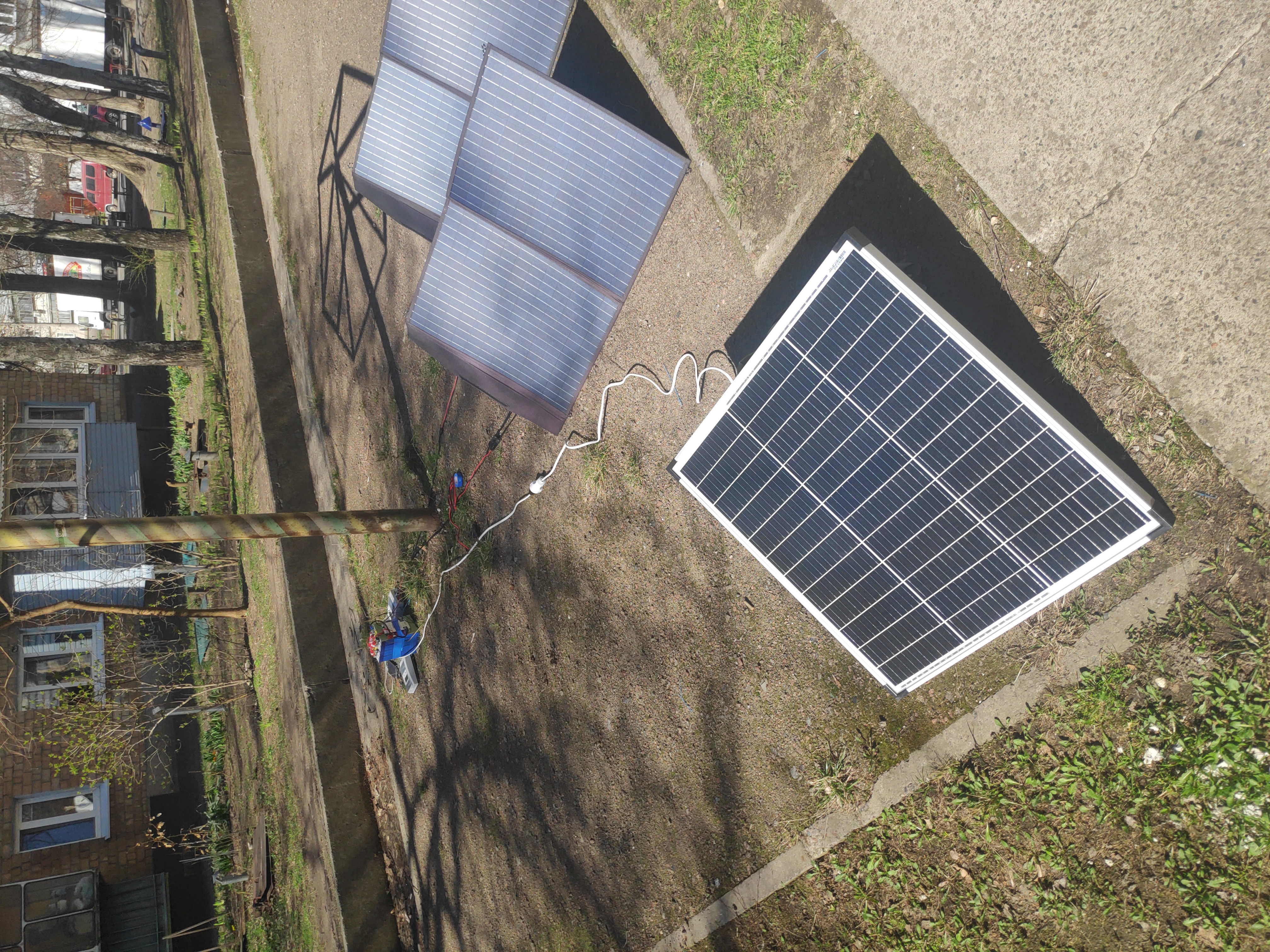 Трохи послабшав вітер